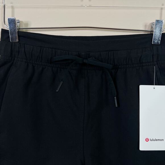 NEW Lululemon | Black Inner Glow High Rise Pockets 3in Workout Running Shorts 6 - Picture 3 of 10